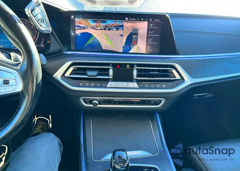 2020 BMW X7 xDrive40I z USA, uszkodzony, nr VIN 5UXCW2C05L9B19506